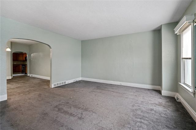 530 Carothers Ave, Carnegie, PA 15106