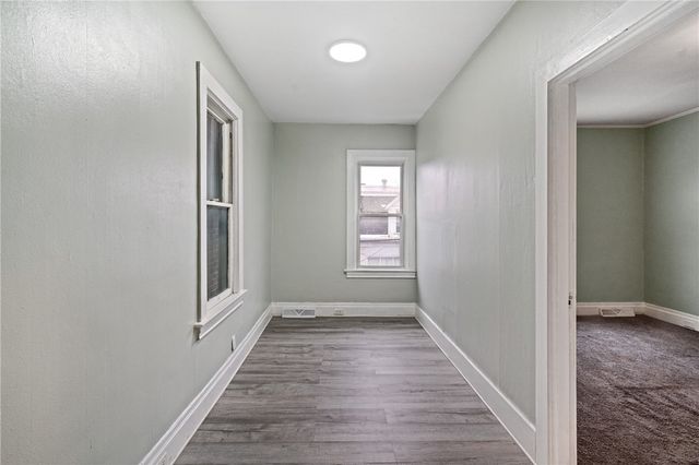 530 Carothers Ave, Carnegie, PA 15106