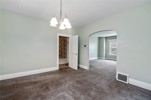 530 Carothers Ave, Carnegie, PA 15106