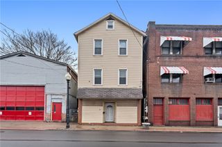 530 Carothers Ave, Carnegie, PA 15106