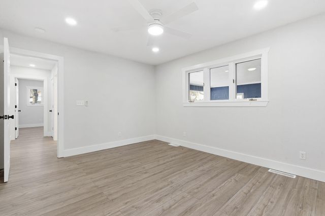 139 Lakeshore Drive, Kimberling City, MO 65686