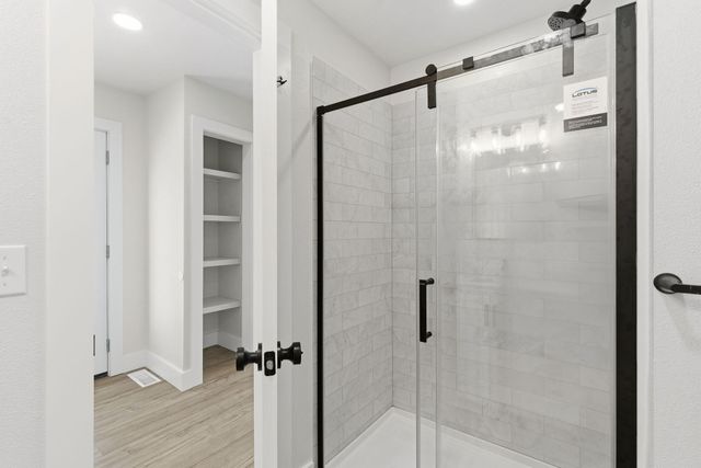 139 Lakeshore Drive, Kimberling City, MO 65686