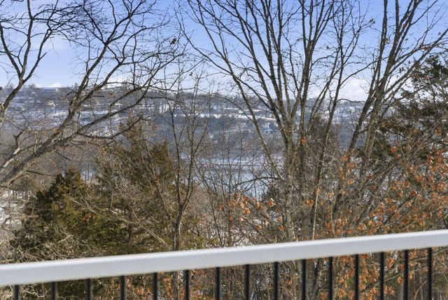 139 Lakeshore Drive, Kimberling City, MO 65686