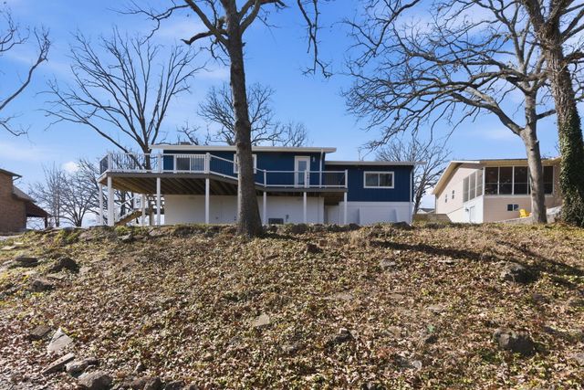 139 Lakeshore Drive, Kimberling City, MO 65686
