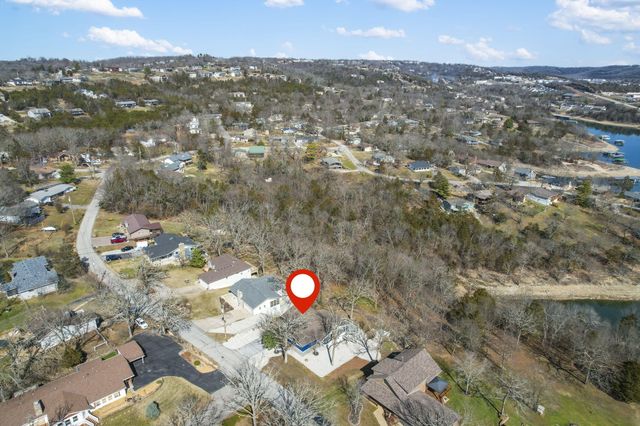 139 Lakeshore Drive, Kimberling City, MO 65686