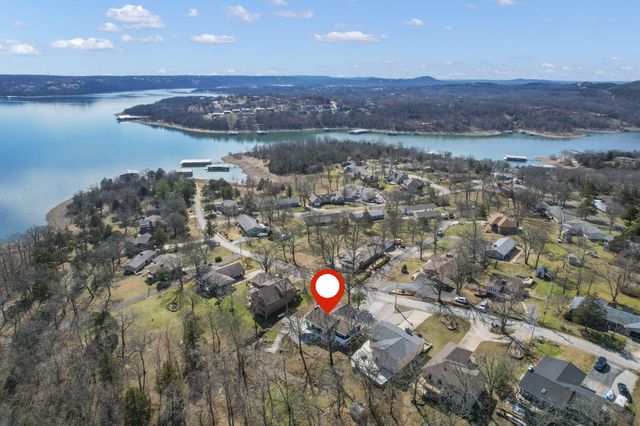 139 Lakeshore Drive, Kimberling City, MO 65686