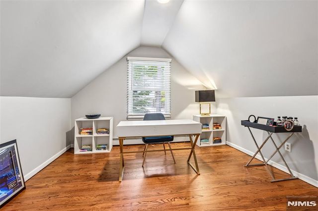 10 Wood Hollow Trail, Upper Saddle River, NJ 07458