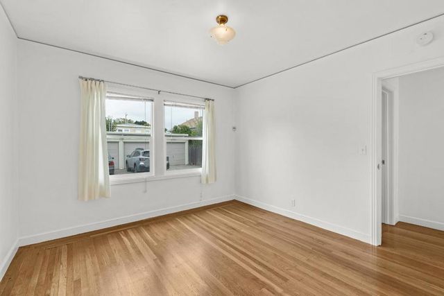 476 42nd Street, Oakland, CA 94609