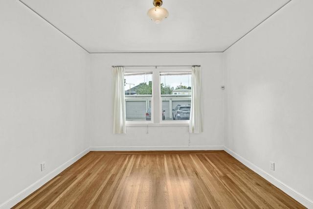 476 42nd Street, Oakland, CA 94609