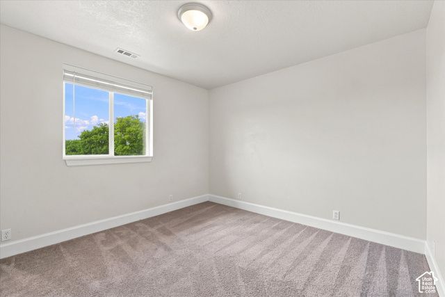 5954 W CANTERBURY PARK CIR, Highland, UT 84003