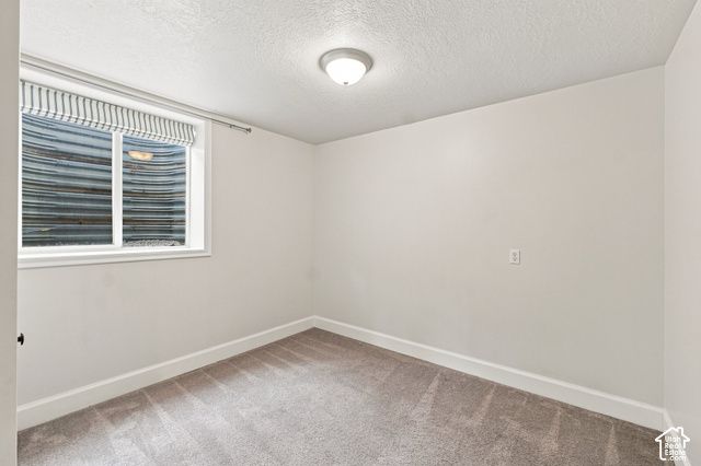 5954 W CANTERBURY PARK CIR, Highland, UT 84003