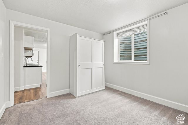 5954 W CANTERBURY PARK CIR, Highland, UT 84003