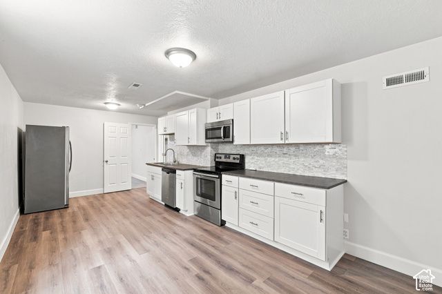 5954 W CANTERBURY PARK CIR, Highland, UT 84003
