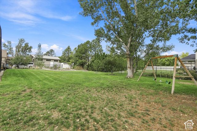 5954 W CANTERBURY PARK CIR, Highland, UT 84003