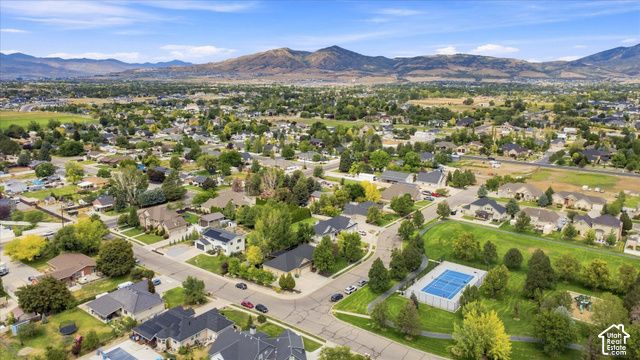 5954 W CANTERBURY PARK CIR, Highland, UT 84003