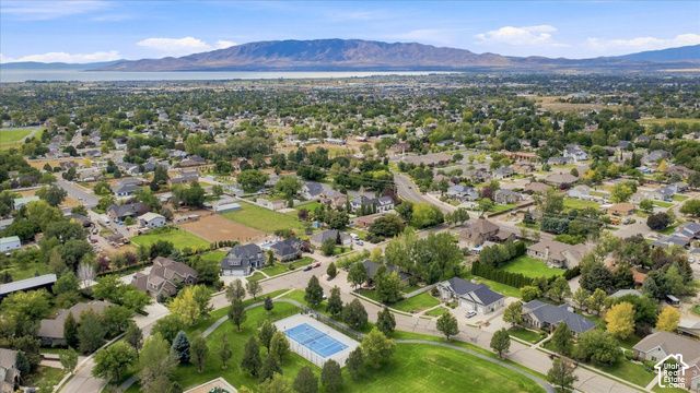 5954 W CANTERBURY PARK CIR, Highland, UT 84003