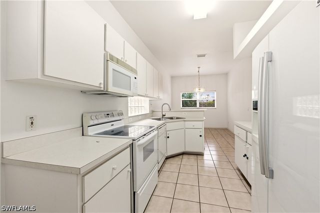 10707 Pearl Bay CIR, Estero, FL 33928
