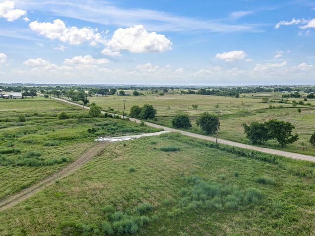 6600 Woodard Avenue, Cleburne, TX 76033