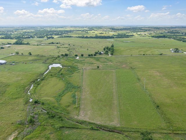 6600 Woodard Avenue, Cleburne, TX 76033