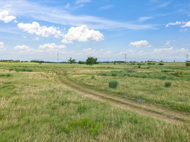 6600 Woodard Avenue, Cleburne, TX 76033