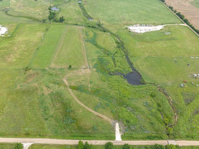 6600 Woodard Avenue, Cleburne, TX 76033