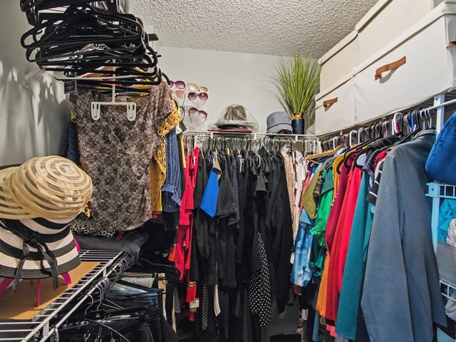 1971 Oak Berry Circle, Wellington, FL 33414