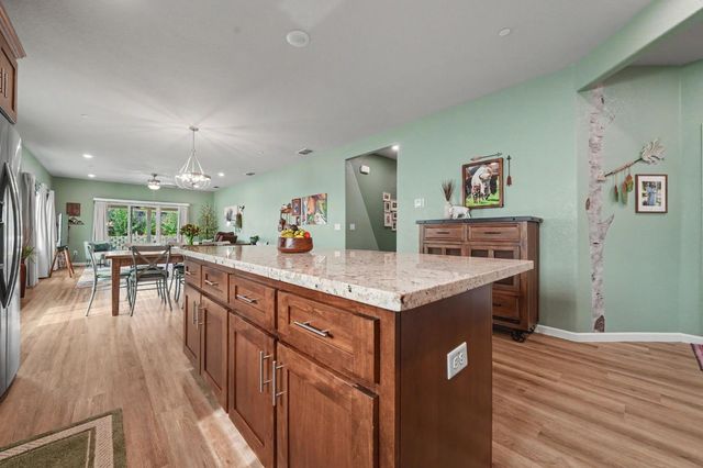 1301 Montecito Ct, Ione, CA 95640