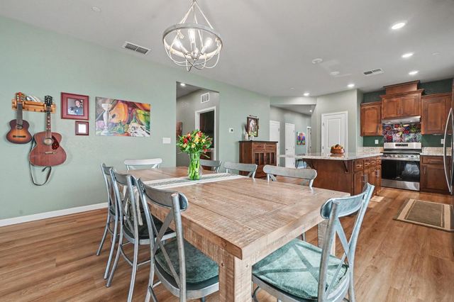 1301 Montecito Ct, Ione, CA 95640