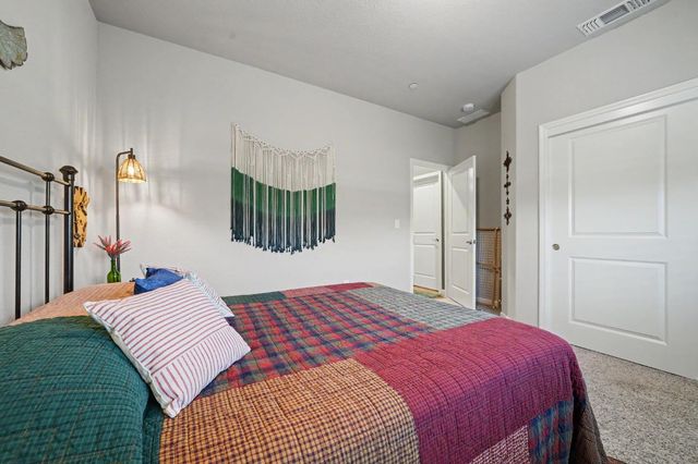 1301 Montecito Ct, Ione, CA 95640