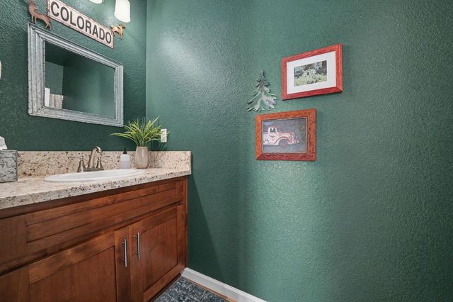 1301 Montecito Ct, Ione, CA 95640