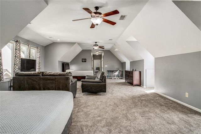 3509 S Saddle Ridge Drive, Independence, MO 64057