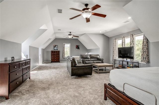 3509 S Saddle Ridge Drive, Independence, MO 64057