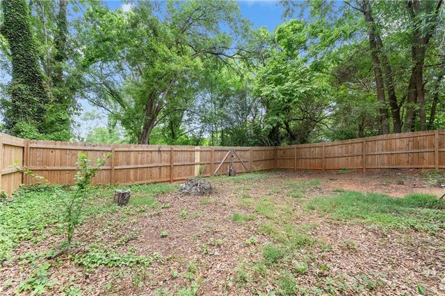 537 N Peter Street, Athens, GA 30601