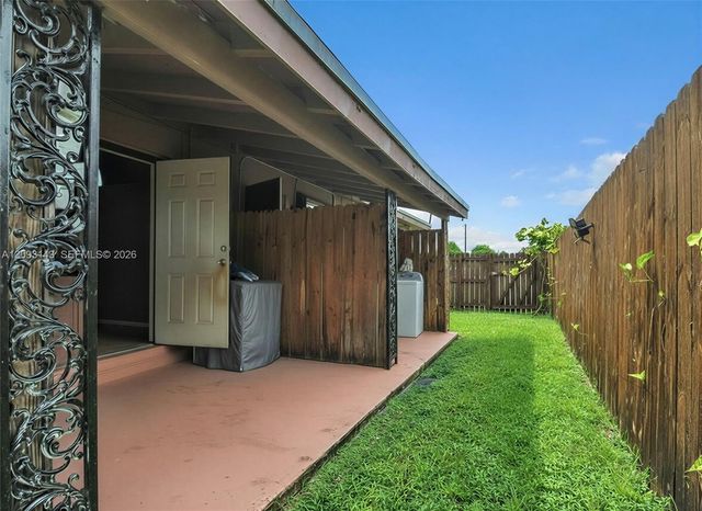 401 SW 4th Terrace, Hallandale Beach, FL 33009