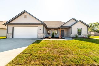 2124 BRENGMAN DR, Columbia, MO 65202
