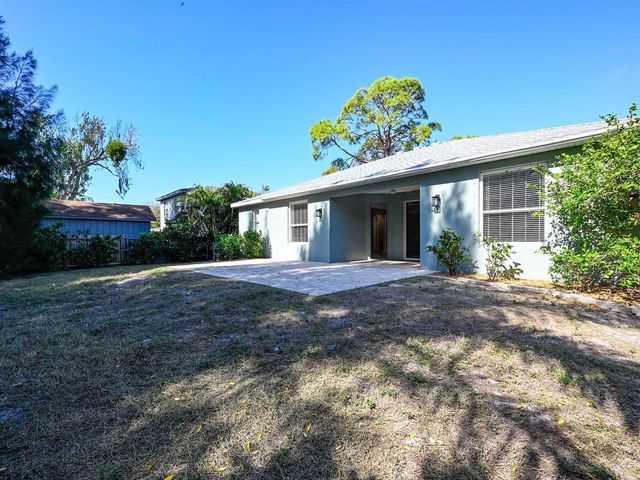 2442 HIVELY STREET, Sarasota, FL 34231