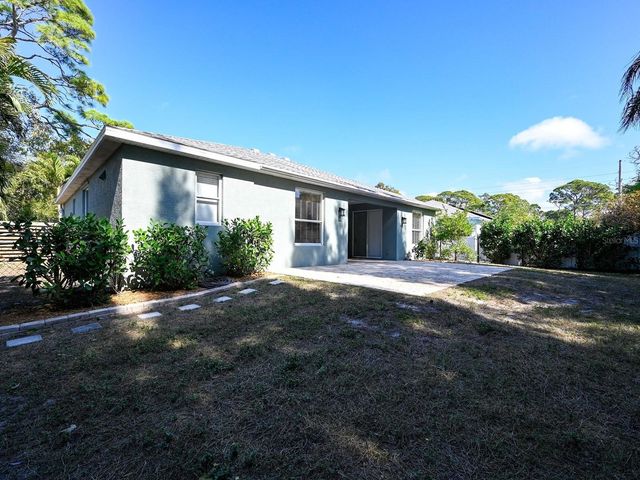 2442 HIVELY STREET, Sarasota, FL 34231