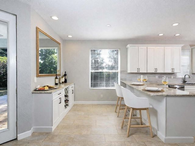 2442 HIVELY STREET, Sarasota, FL 34231