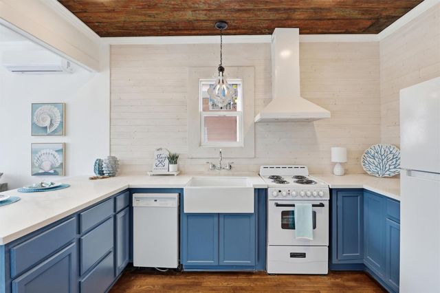 1812 20th Street, Galveston, TX 77550