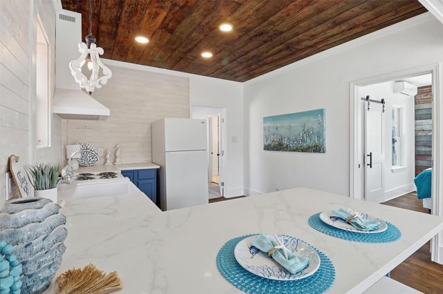 1812 20th Street, Galveston, TX 77550