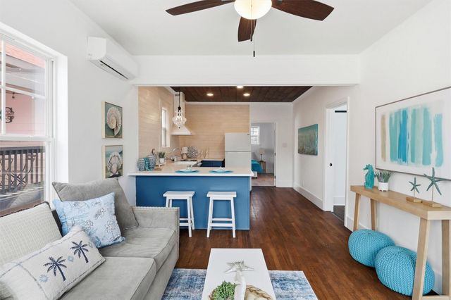 1812 20th Street, Galveston, TX 77550