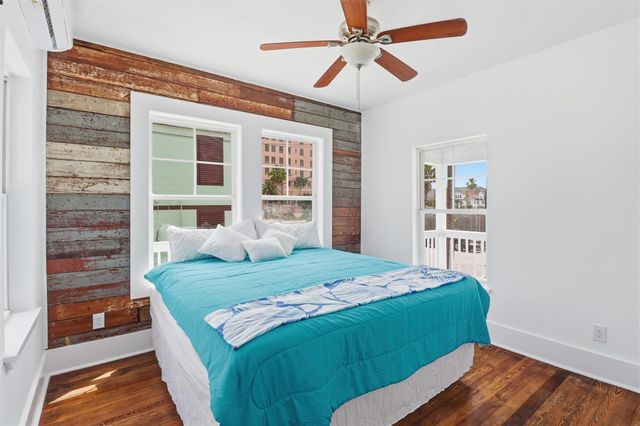 1812 20th Street, Galveston, TX 77550