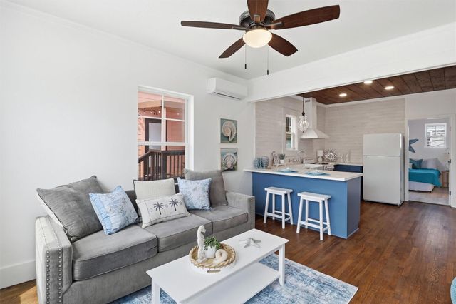 1812 20th Street, Galveston, TX 77550