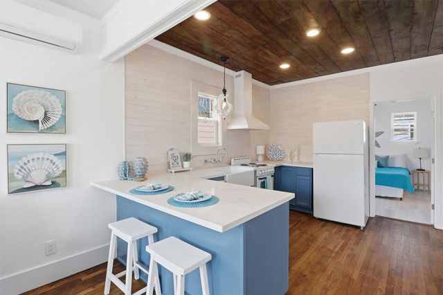 1812 20th Street, Galveston, TX 77550