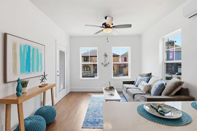 1812 20th Street, Galveston, TX 77550