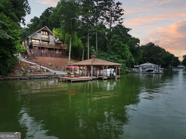 298 Roberts Point Road, Jackson, GA 30233