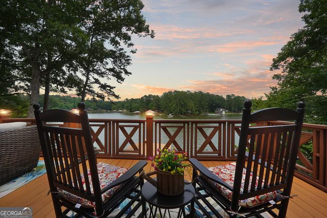 298 Roberts Point Road, Jackson, GA 30233