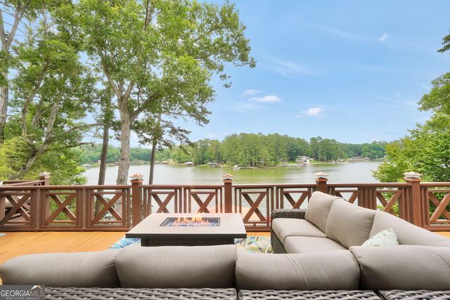298 Roberts Point Road, Jackson, GA 30233