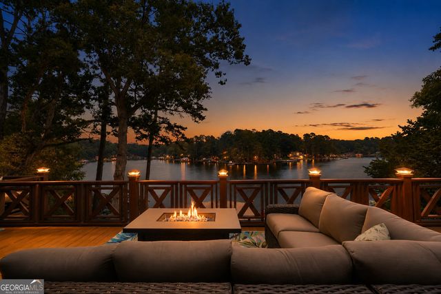 298 Roberts Point Road, Jackson, GA 30233