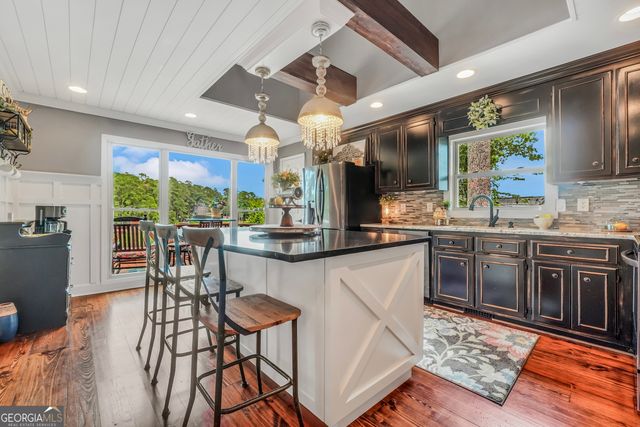 298 Roberts Point Road, Jackson, GA 30233